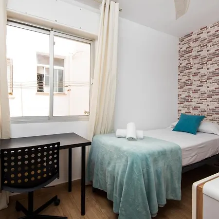 The 7th Corner, Hugh Ideal For Groups Apartment *