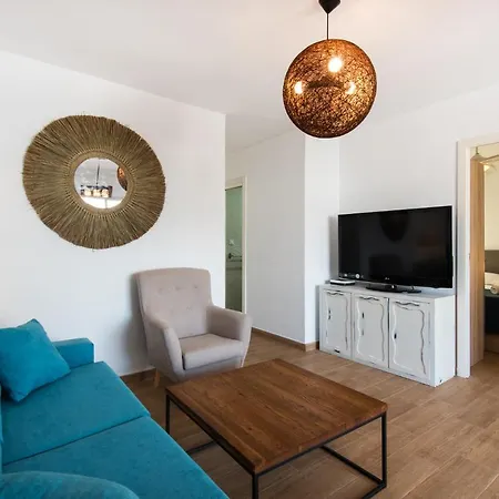 Apartment The 7th Corner, Hugh Ideal For Groups *