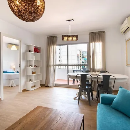 Apartment The 7th Corner, Hugh Ideal For Groups
